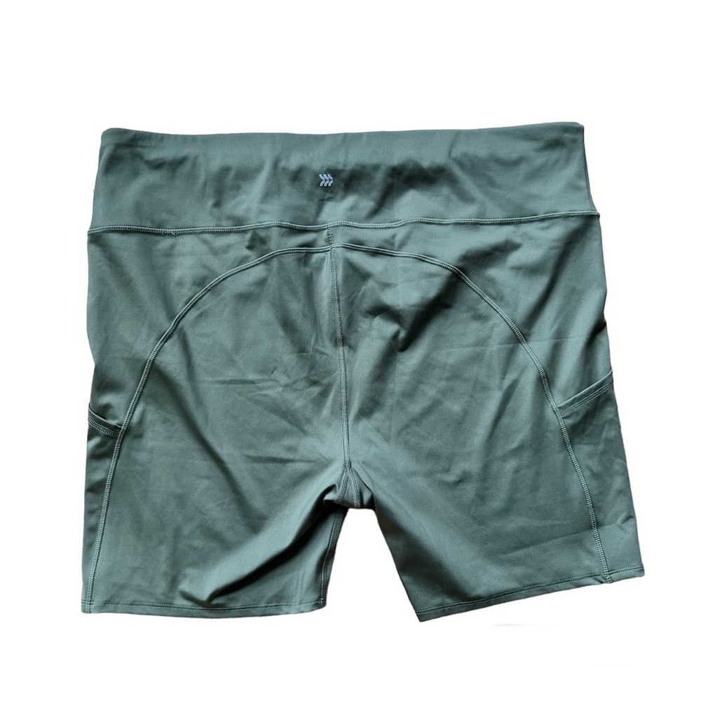 New All In Motion Army Green Bike Shorts Size 4X - Picture 2 of 4